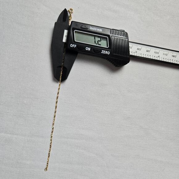 10k Solid Gold Bracelet - Picture 4 of 7